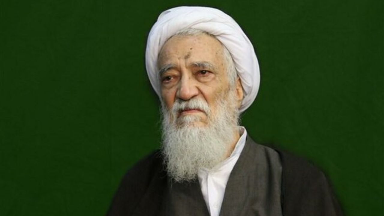 خون‌خواهی امام شهید در دستور کار باشد